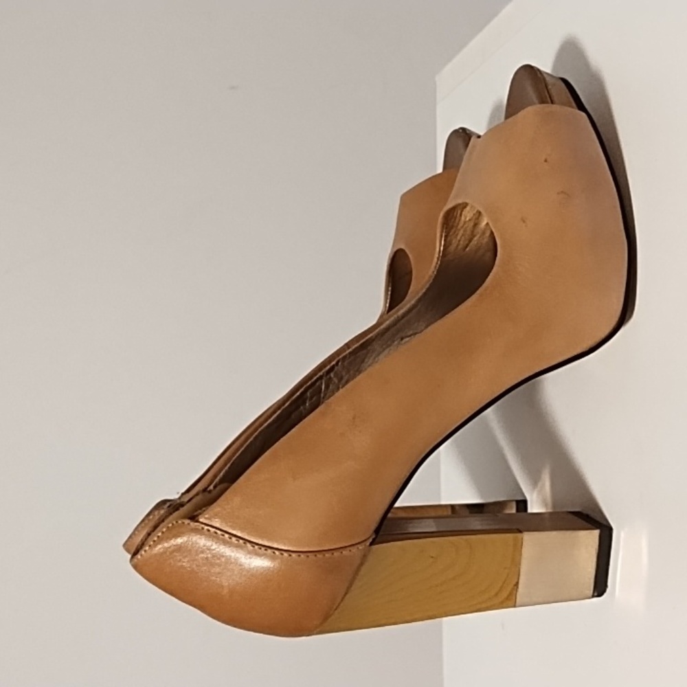 BCBGeneration Leather Pumps